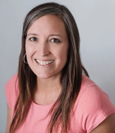 Kristi Headshot